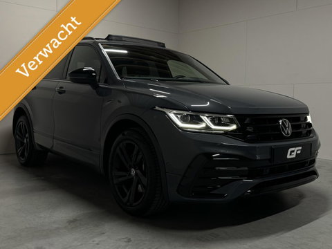 Volkswagen Tiguan 1.4 TSI eHybrid Black Style R-Line Pano Sfeer Camera NAP