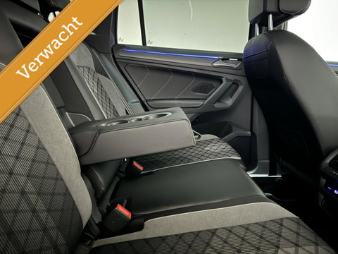 Volkswagen Tiguan 1.4 TSI eHybrid Black Style R-Line Pano Sfeer Camera NAP