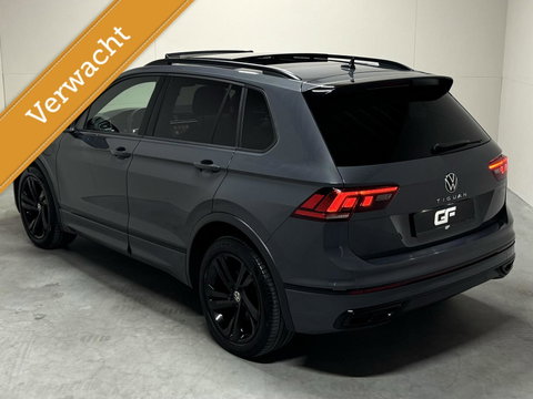 Volkswagen Tiguan 1.4 TSI eHybrid Black Style R-Line Pano Sfeer Camera NAP
