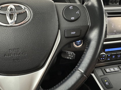 Toyota Auris 1.8 Hybrid Aspiration Aut. *CAMERA | KEYLESS | ECC | CRUISE | 17''ALU*