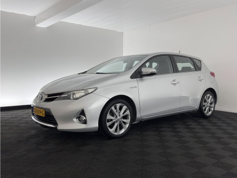 Toyota Auris 1.8 Hybrid Aspiration Aut. *CAMERA | KEYLESS | ECC | CRUISE | 17''ALU*