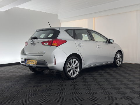 Toyota Auris 1.8 Hybrid Aspiration Aut. *CAMERA | KEYLESS | ECC | CRUISE | 17''ALU*