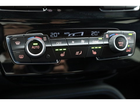 BMW X2 xDrive20i M sport | High Executive | Rijklaar!! | HUD | Cruise | Navi + Apple CarPlay | Camera | Stoelverw. | Elek. Achterklep