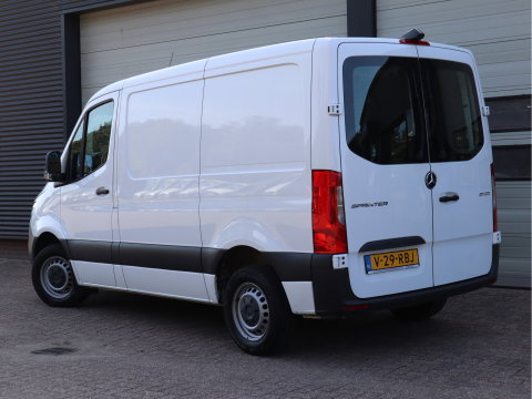 Mercedes-Benz Sprinter 211 CDI Euro 6 - L1H1 - MBUX - Camera - Standkachel