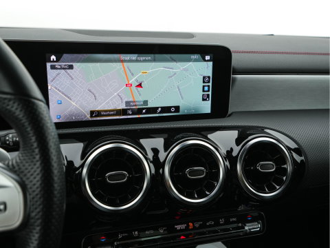 Mercedes-Benz CLA-Klasse Shooting Brake 200 AMG-Sportpack Business Solution (INCL-BTW) Aut. *LEATHER-MICROFIBRE | FULL-LED | HEATED-SPORTSEATS | DIGI-COCKPIT | DAB+ | NAVI-FULLMAP | CAMERA | PRIVACYGLASS | SHIFTPADDLES | 18''ALU*