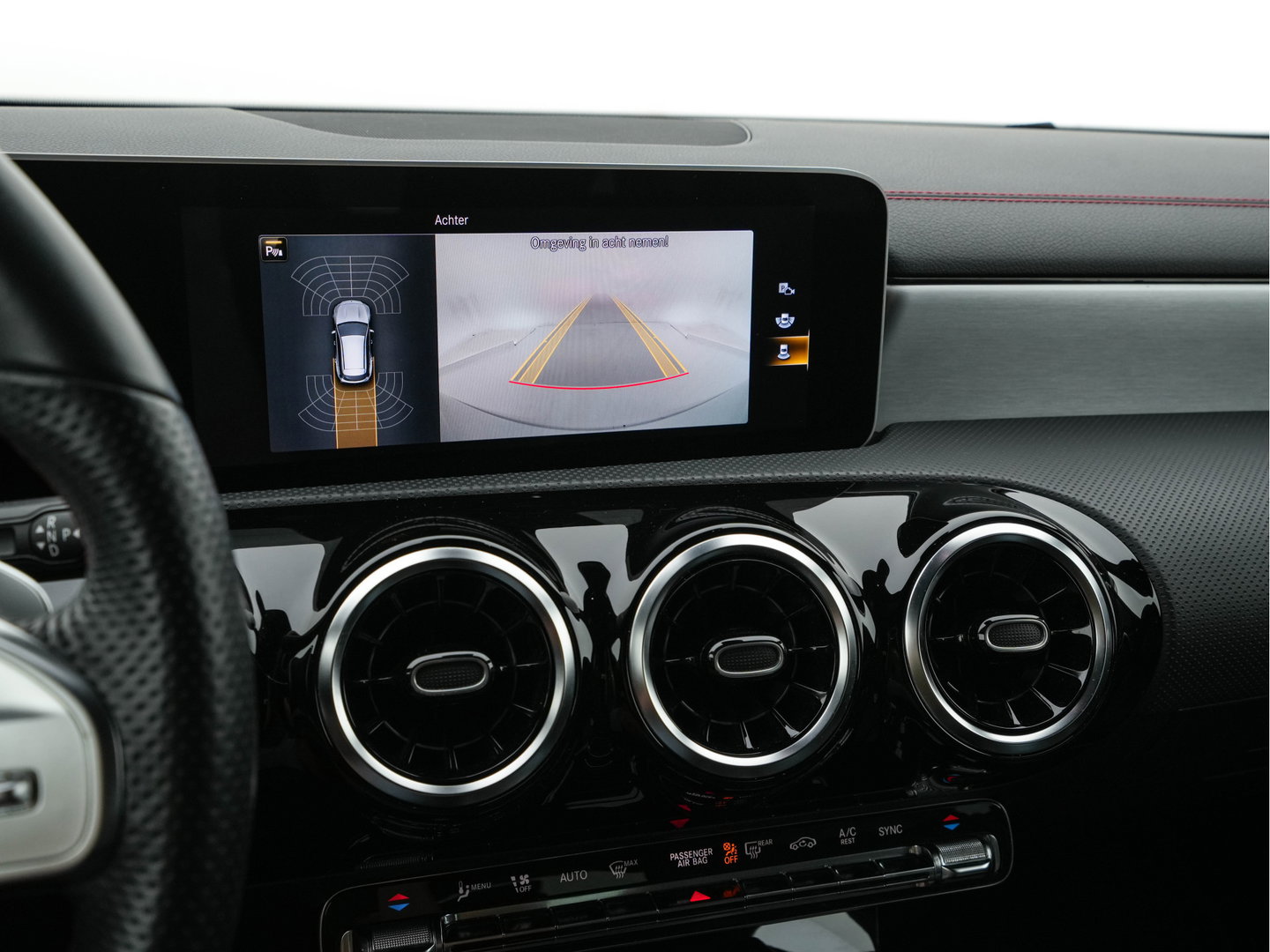 Mercedes-Benz CLA-Klasse Shooting Brake 200 AMG-Sportpack Business Solution (INCL-BTW) Aut. *LEATHER-MICROFIBRE | FULL-LED | HEATED-SPORTSEATS | DIGI-COCKPIT | DAB+ | NAVI-FULLMAP | CAMERA | PRIVACYGLASS | SHIFTPADDLES | 18''ALU*