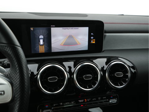 Mercedes-Benz CLA-Klasse Shooting Brake 200 AMG-Sportpack Business Solution (INCL-BTW) Aut. *LEATHER-MICROFIBRE | FULL-LED | HEATED-SPORTSEATS | DIGI-COCKPIT | DAB+ | NAVI-FULLMAP | CAMERA | PRIVACYGLASS | SHIFTPADDLES | 18''ALU*