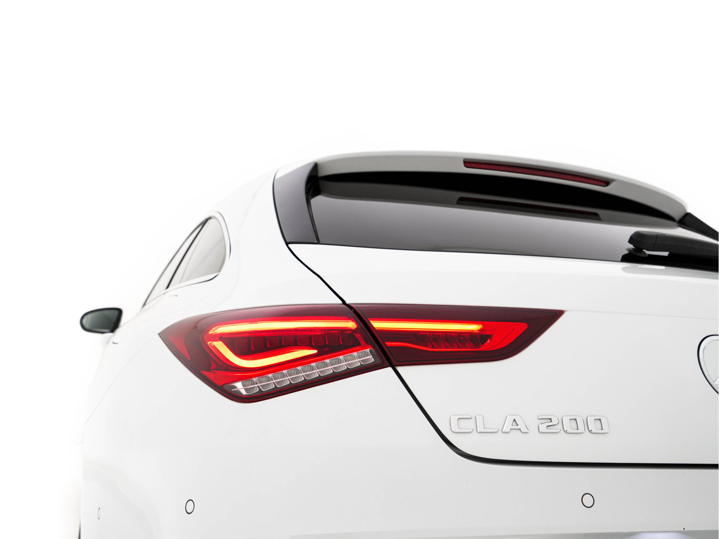 Mercedes-Benz CLA-Klasse Shooting Brake 200 AMG-Sportpack Business Solution (INCL-BTW) Aut. *LEATHER-MICROFIBRE | FULL-LED | HEATED-SPORTSEATS | DIGI-COCKPIT | DAB+ | NAVI-FULLMAP | CAMERA | PRIVACYGLASS | SHIFTPADDLES | 18''ALU*