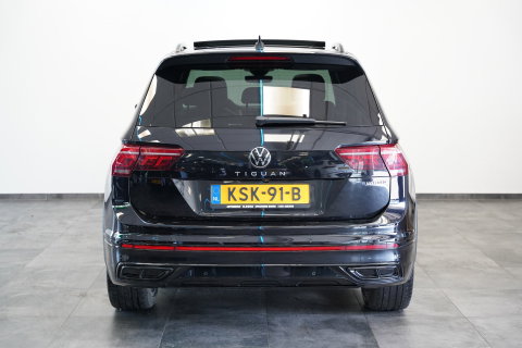 Volkswagen Tiguan 1.4 TSI eHybrid R-Line Business+ 360 Camera Head-Up Blindspot Leder (24 Maanden garantie* (Vraag naar de voorwaarden)