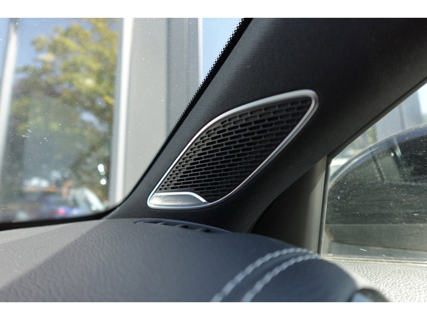Mercedes-Benz A-Klasse 250 e Business Solution AMG PANO HUD CAM