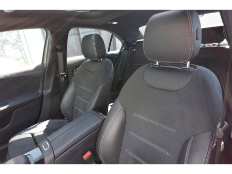 Mercedes-Benz A-Klasse 250 e Business Solution AMG PANO HUD CAM