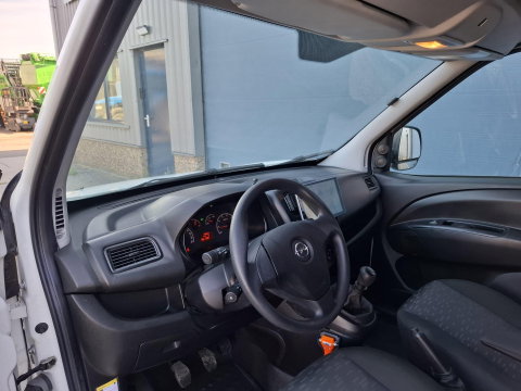 Opel Combo 1.6 CDTi L1H1 Sport CAMERA / EURO 6 / CARPLAY / AIRCO / TREKHAAK / MARGE AUTO !!