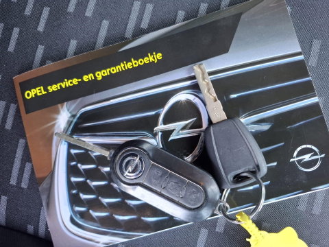 Opel Combo 1.6 CDTi L1H1 Sport CAMERA / EURO 6 / CARPLAY / AIRCO / TREKHAAK / MARGE AUTO !!