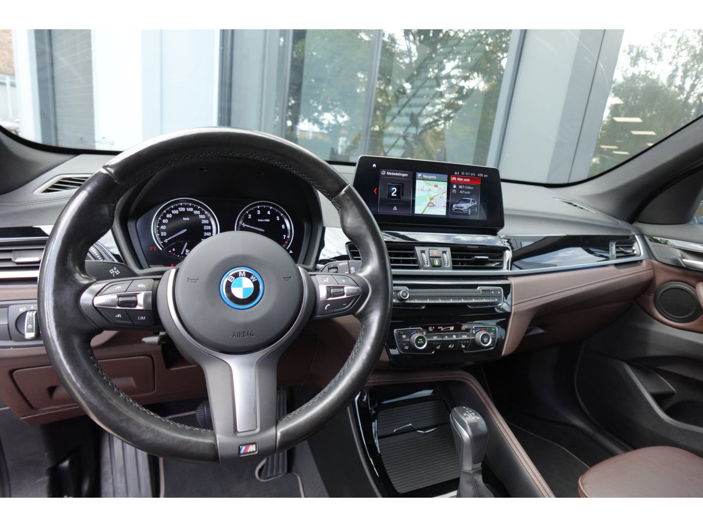 BMW X1 XDrive25e High Executive PANO KEYLESS CAM