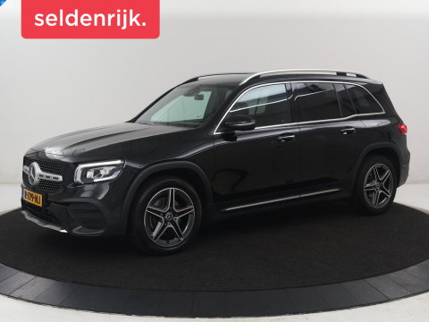 Mercedes-Benz GLB 200 AMG Line | Leder/alcantara | Stoelverwarming | Cruise control | Lane assist | Sfeerverlichting | Camera | Park assist | Trekhaak