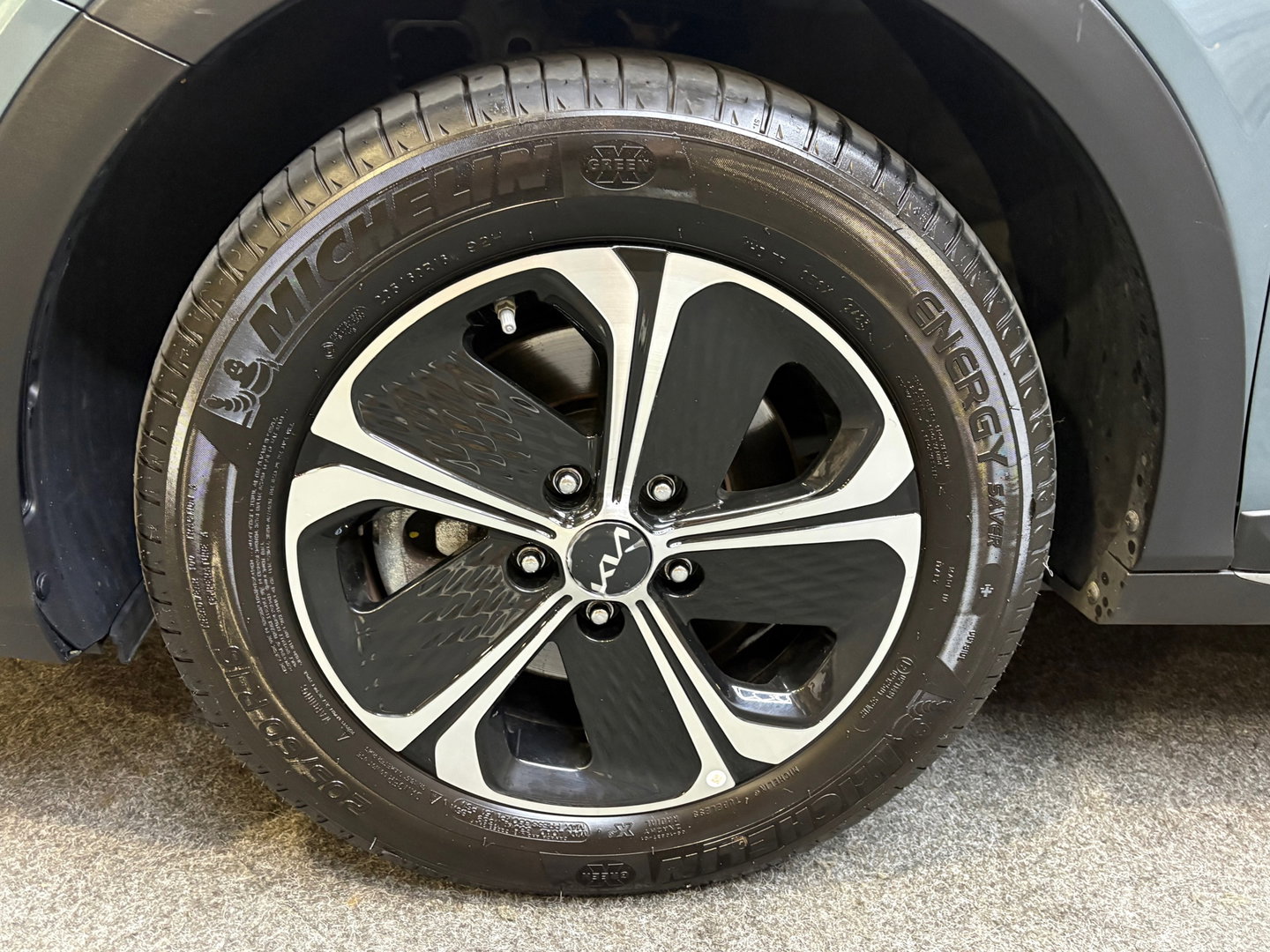 Kia Xceed 1.6 GDi PHEV DynamicPlusLine Stoel/stuur verwarming Keyless Carplay LM
