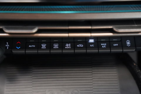 Lancia Ypsilon 1.2 Turbo Hybrid LX Cruise/Climate PDC NAP 17''LM