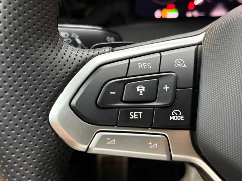 Volkswagen Golf 1.5 eHybrid GTE Leder "vienna"Led IQ Lights Pano Trekhaak HUD 18"LM