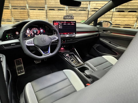 Volkswagen Golf 1.5 eHybrid GTE Leder "vienna"Led IQ Lights Pano Trekhaak HUD 18"LM