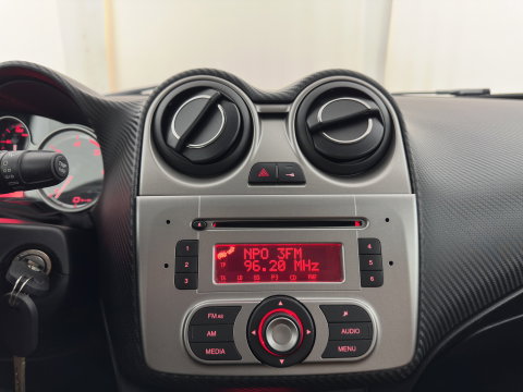 Alfa Romeo MiTo 1.3 JTDm ECO Distinctive *LEATHER | SPORT-SEATS | ECC | PDC | CRUISE | 16''ALU*