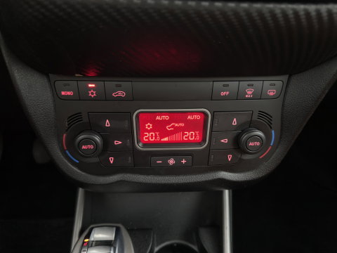 Alfa Romeo MiTo 1.3 JTDm ECO Distinctive *LEATHER | SPORT-SEATS | ECC | PDC | CRUISE | 16''ALU*