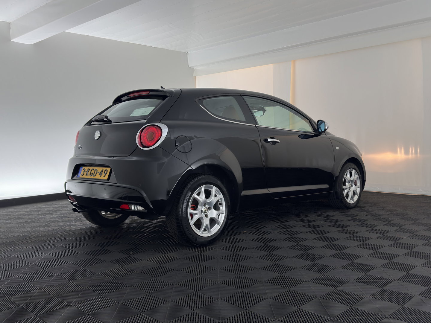 Alfa Romeo MiTo 1.3 JTDm ECO Distinctive *LEATHER | SPORT-SEATS | ECC | PDC | CRUISE | 16''ALU*