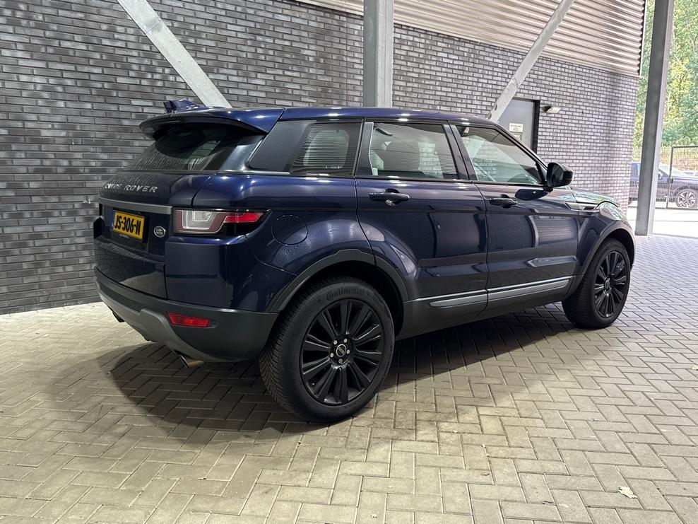Land Rover Range Rover Evoque 2.0 TD4 Urban Series SE | Panoramadak | Camera | Xenon | Navigatie | Stoelverwarming | Leder | 18 inch