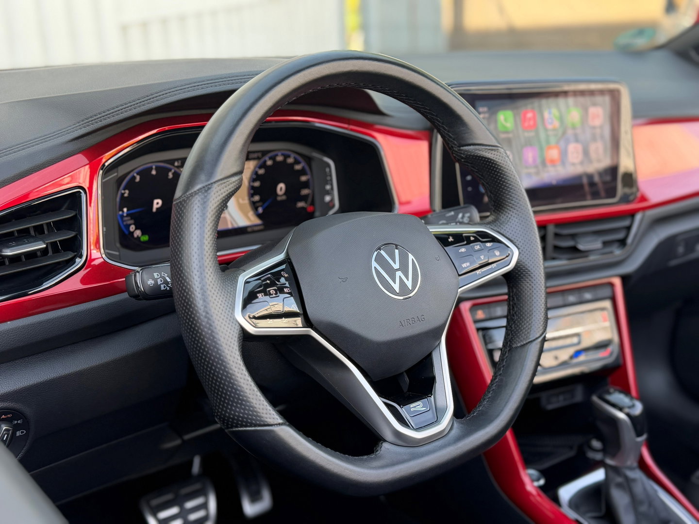 Volkswagen T-Roc Cabrio 1.5 TSI R-Line Leder|ACC|Keyless|Beats|IQ-Lights|Carplay|Camera|Virtual-cockpit