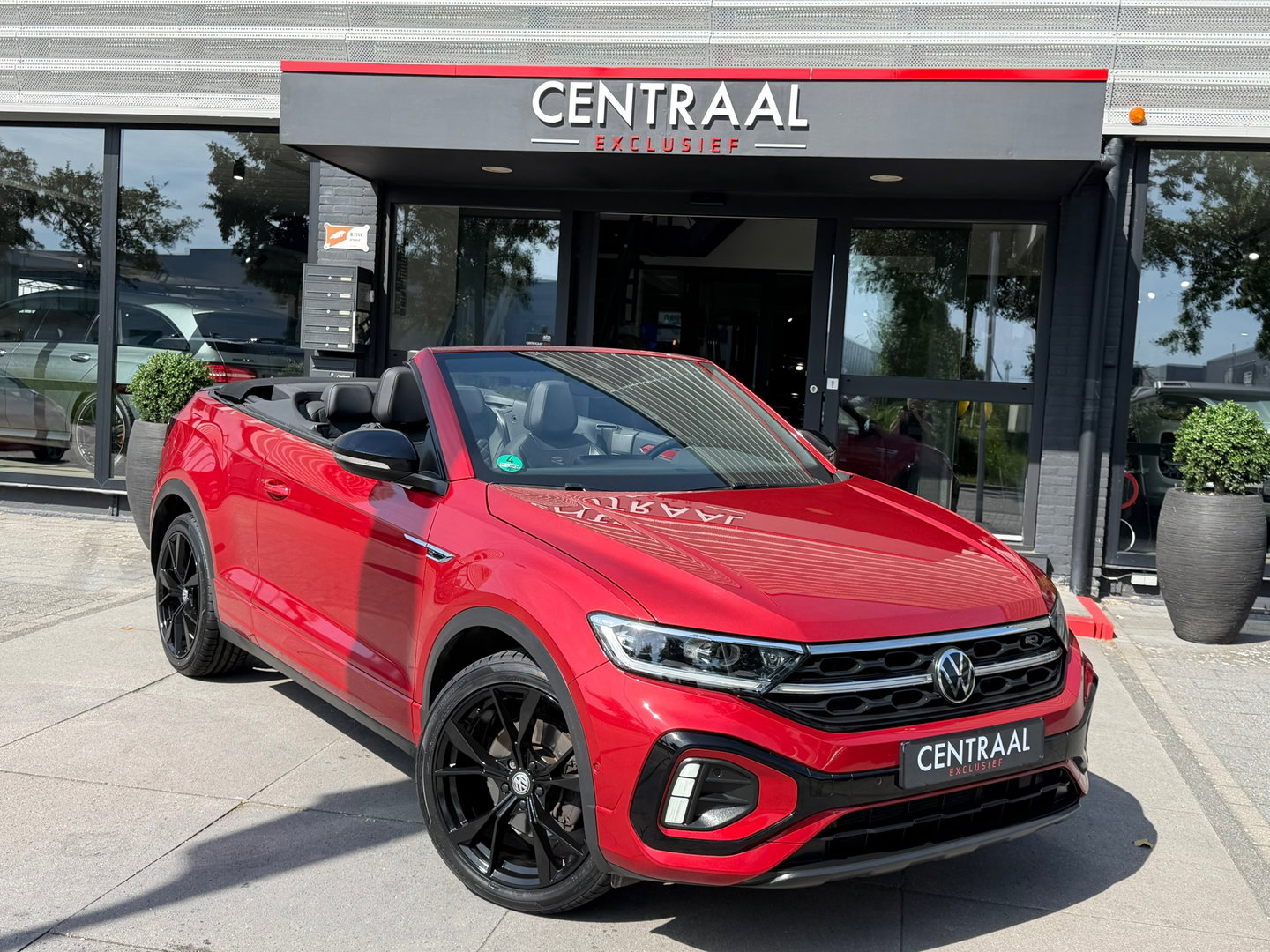 Volkswagen T-Roc Cabrio 1.5 TSI R-Line Leder|ACC|Keyless|Beats|IQ-Lights|Carplay|Camera|Virtual-cockpit