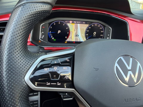 Volkswagen T-Roc Cabrio 1.5 TSI R-Line Leder|ACC|Keyless|Beats|IQ-Lights|Carplay|Camera|Virtual-cockpit