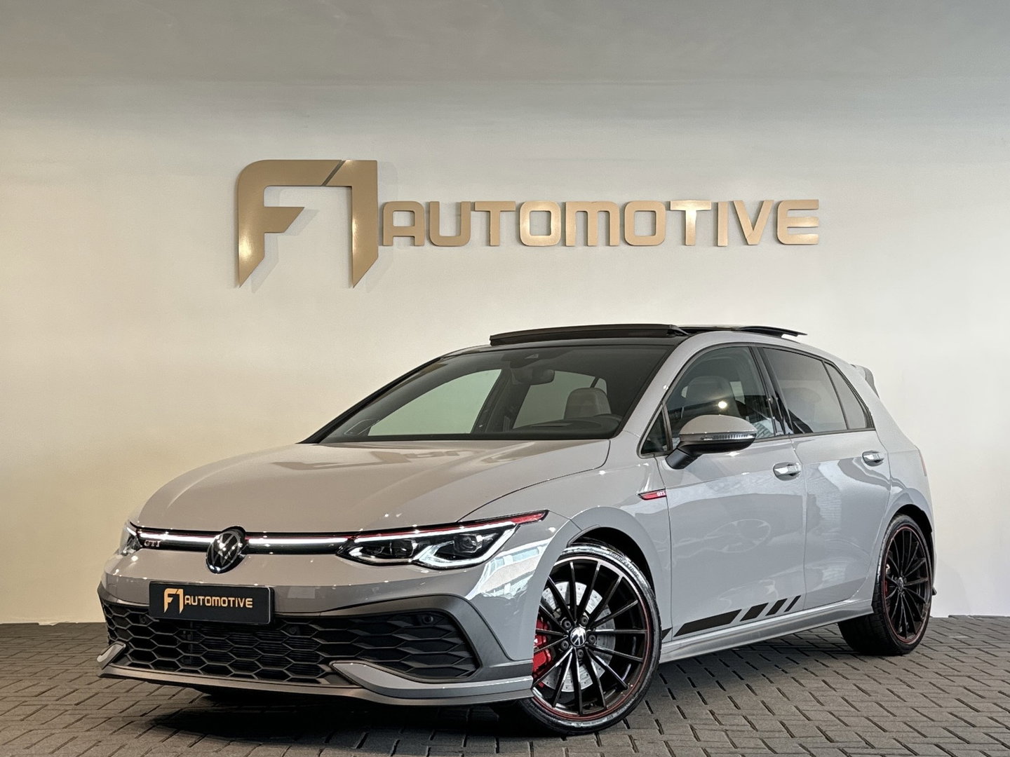 Volkswagen Golf 2.0 TSI GTI Pano|H/K|HuD|Leer|Akra|2700km!|Memory