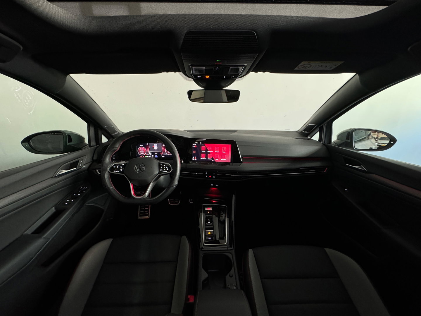 Volkswagen Golf 2.0 TSI GTI Pano|H/K|HuD|Leer|Akra|2700km!|Memory