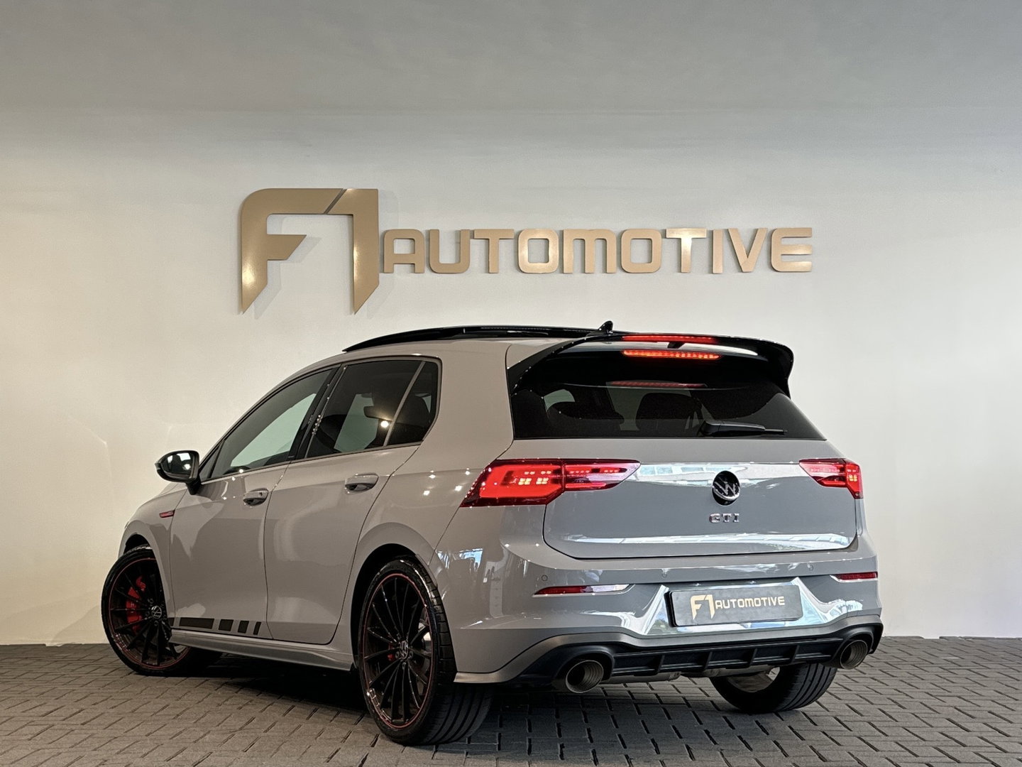 Volkswagen Golf 2.0 TSI GTI Pano|H/K|HuD|Leer|Akra|2700km!|Memory
