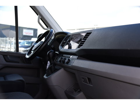 Volkswagen Crafter 35 2.0 TDI L3H2 DC Black Edition Cruise, Camera, Carplay, LED, Clima, Standkachel, Automaat, Stuurvervewarming, Uniek!