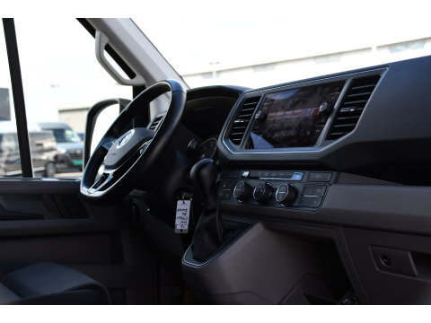 Volkswagen Crafter 35 2.0 TDI L3H2 DC Black Edition Cruise, Camera, Carplay, LED, Clima, Standkachel, Automaat, Stuurvervewarming, Uniek!