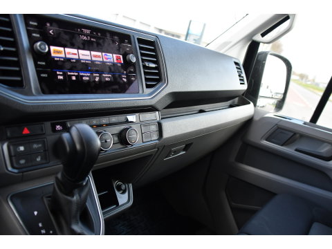 Volkswagen Crafter 35 2.0 TDI L3H2 DC Black Edition Cruise, Camera, Carplay, LED, Clima, Standkachel, Automaat, Stuurvervewarming, Uniek!