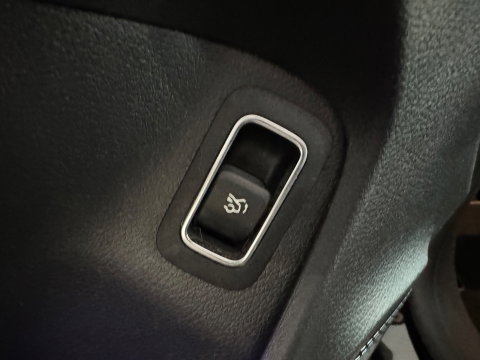 Mercedes-Benz CLA-Klasse 180 AMG Pano|Keyless|Sfeer|Memory|Stoelverwarming|AMG