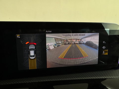 Mercedes-Benz CLA-Klasse 180 AMG Pano|Keyless|Sfeer|Memory|Stoelverwarming|AMG