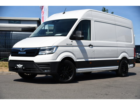 MAN TGE 3.140 35 2.0 L3H3 PB Edition FACELIFT! Camera, Adaptieve Cruise, Carplay, Stoelverwarming, LED, Automaat, 140pk, Geveerde stoel, Stoelmassage, Uniek!