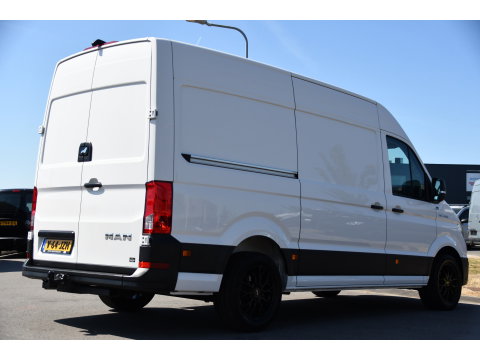 MAN TGE 3.140 35 2.0 L3H3 PB Edition FACELIFT! Camera, Adaptieve Cruise, Carplay, Stoelverwarming, LED, Automaat, 140pk, Geveerde stoel, Stoelmassage, Uniek!