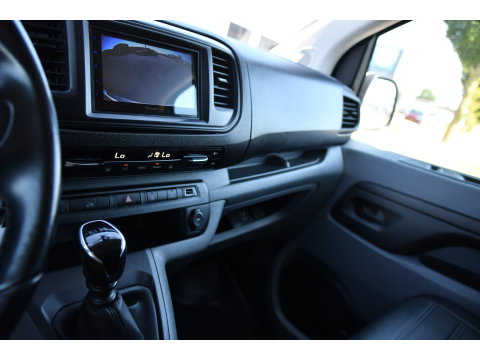 Citroën Jumpy 2.0 BlueHDI 120 L3 PB Edition Camera, Cruise, Carplay, Clima, 122pk, Trekhaak, 6 zitplaatsen, Sensoren, Multimedia, Uniek!
