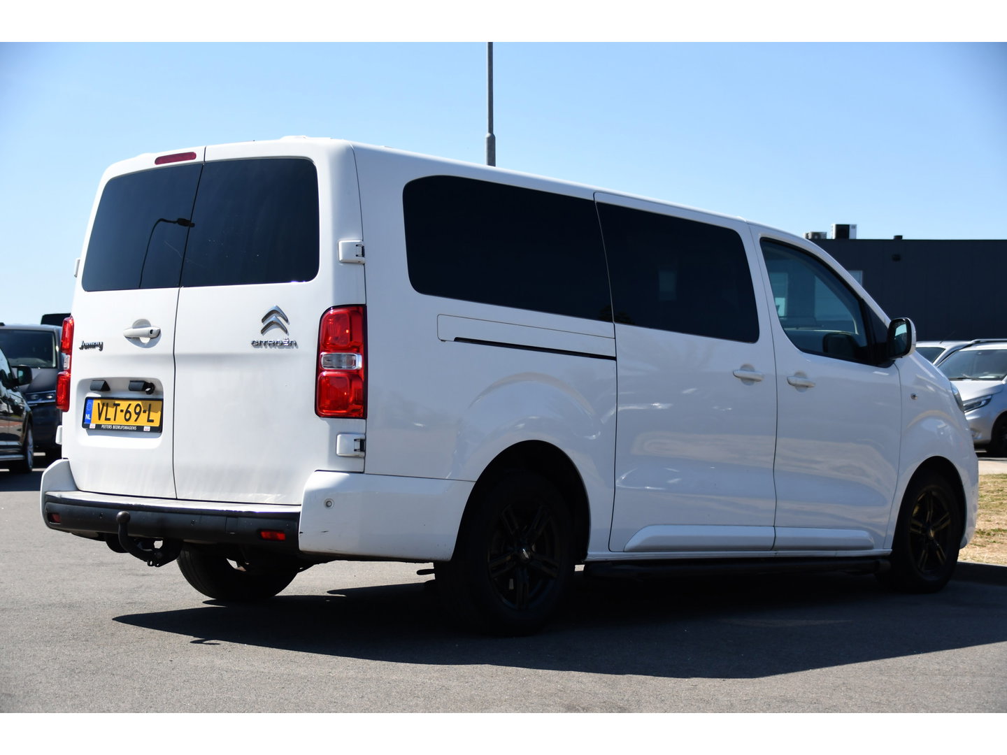 Citroën Jumpy 2.0 BlueHDI 120 L3 PB Edition Camera, Cruise, Carplay, Clima, 122pk, Trekhaak, 6 zitplaatsen, Sensoren, Multimedia, Uniek!