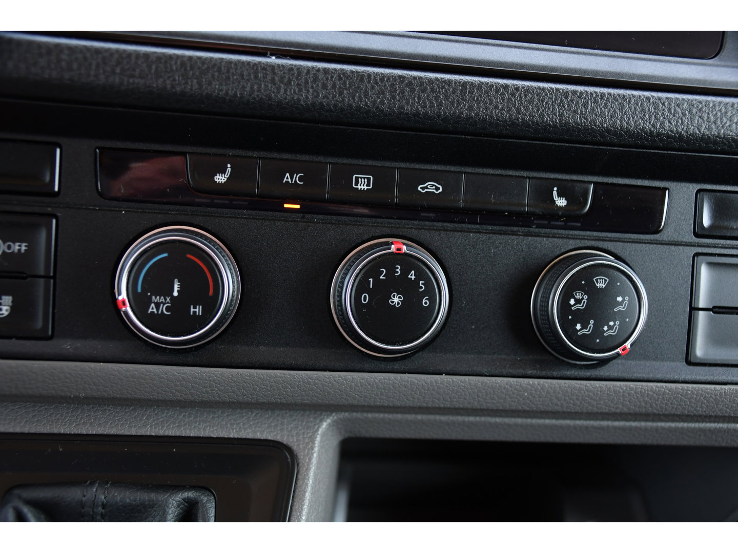MAN TGE 3.140 35 2.0 L3H2 PB Edition Camera, Cruise, Carplay, LED, Stoelverwarming, Stuurverwarming, 140pk, Trekhaak, Automaat, Uniek!