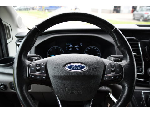 Ford Transit 350 2.0 TDCI L3H2 Limited PB Edition Camera, Cruise, Carplay, Xenon, Automaat, 185pk, Multimedia, Trekhaak, Sensoren, Uniek!