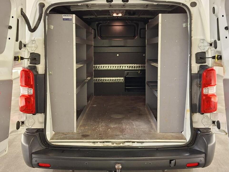 Toyota ProAce Worker 2.0 D-4D LANG L3H1 IMPERIAAL 2500KG TREKHAAK