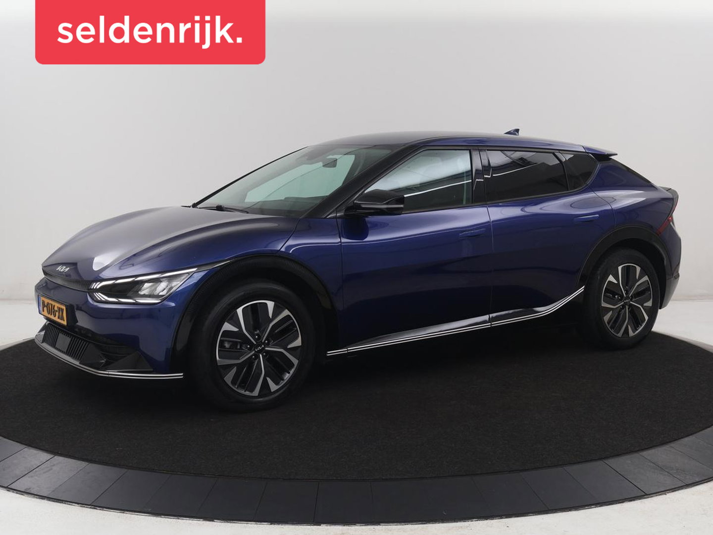 Kia Ev6 Plus 77.4 kWh Navi | Virtual Display | SOH 95.1% | Leder | Elec. Stoelen | Stoelverwarming | Stoelventilatie | Cruise Control | Camera | Carplay | DAB+