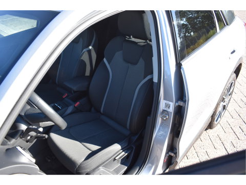 Audi Q2 35 TFSI Advanced edition 150 pk | NL-Auto | Carplay/Android | Virtual cockpit | Stoelverwarming | DAB | Cruise Contr | 4-Seasons | Full LED