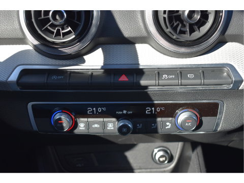 Audi Q2 35 TFSI Advanced edition 150 pk | NL-Auto | Carplay/Android | Virtual cockpit | Stoelverwarming | DAB | Cruise Contr | 4-Seasons | Full LED