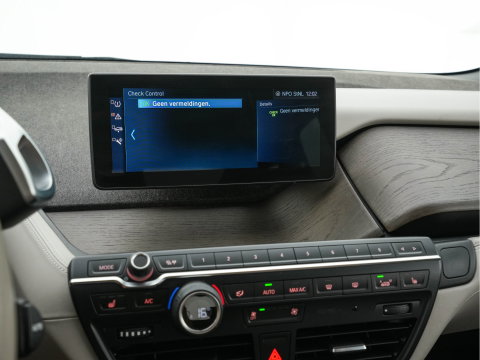 BMW i3 Basis 120Ah 42 kWh [3-Fase-11kW] {SoH-95%} *HEAT-PUMP | LEATHER-FABRIC | FULL-LED | HARMAN/KARDON | HEATED-COMFORTSEATS | DIGI-COCKPIT | NAVI-FULLMAP | PRIVACY-GLASS | DAB+ | ECC | PDC | CRUISE | 20''ALU*