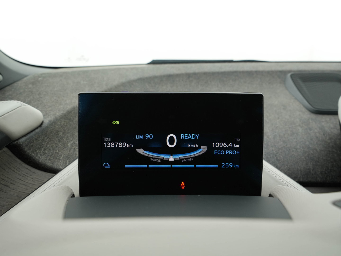 BMW i3 Basis 120Ah 42 kWh [3-Fase-11kW] {SoH-95%} *HEAT-PUMP | LEATHER-FABRIC | FULL-LED | HARMAN/KARDON | HEATED-COMFORTSEATS | DIGI-COCKPIT | NAVI-FULLMAP | PRIVACY-GLASS | DAB+ | ECC | PDC | CRUISE | 20''ALU*